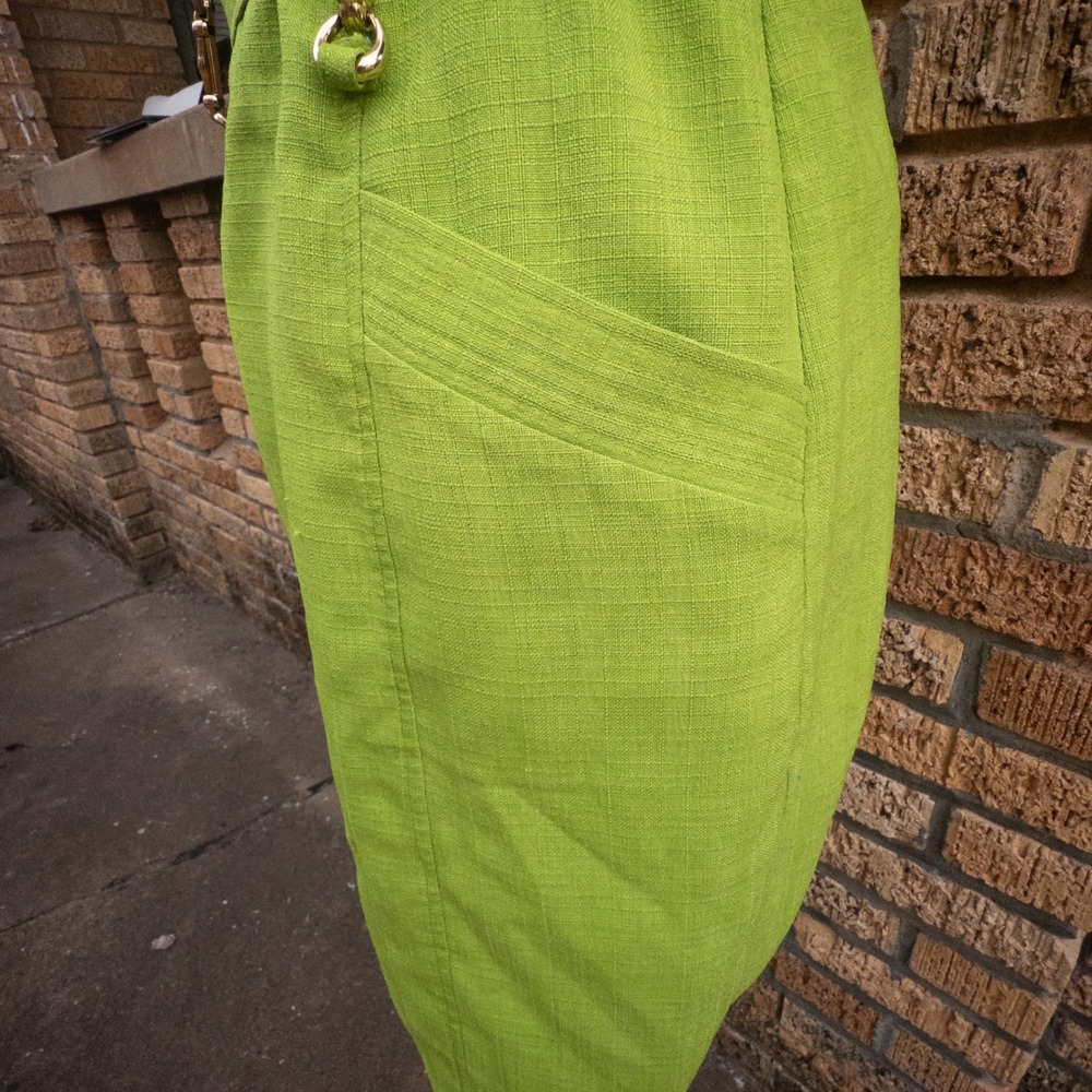 Ellen Tracy Lime Green Textured Sheath Dress Bamboo Horsebit Belted Sleeveless - Picture 4 of 5